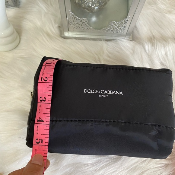 DOLCE & GABBANA MAKEUP BAG - Picture 7 of 9